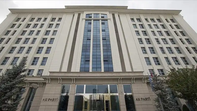 Yeni Anayasa Komisyonu İlk Toplantısını AK Parti İle Yapıyor