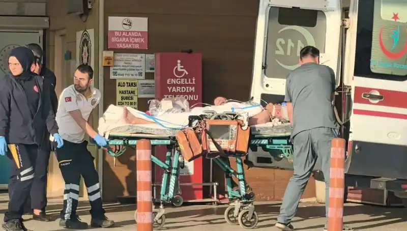 Sahte Alkol Skandalı: Birçok İnsan Komaya Girdi, Sağlık Otoriteleri Uyarıyor