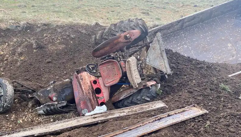 Kayseri'de Kontrolden Çıkan Traktör Şarampole Uçtu, Kaza Anı Gözler Önünde!