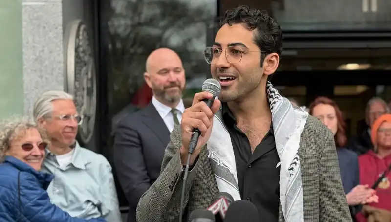 Filistinli Aktivist ABD’de Gözaltına Alındı, Kefaletle Tahliye Edildi