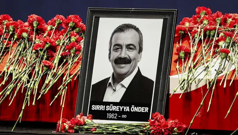 Sırrı Süreyya Önder Anması: Meclis'te Duygu Dolu Anlar!