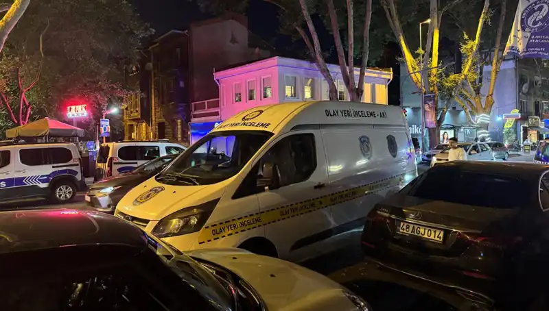 İstanbul Boğazı'nda Gizemli Bir Ceset Bulundu: Olayın Sır Perdesi Aralanıyor