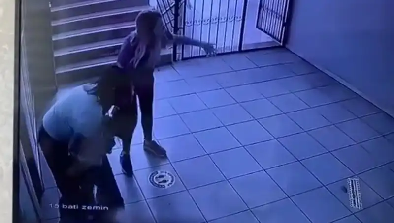 Öğretmenin Zeki Müdahalesi: Heimlich Manevrası ile Hayat Kurtarıldı