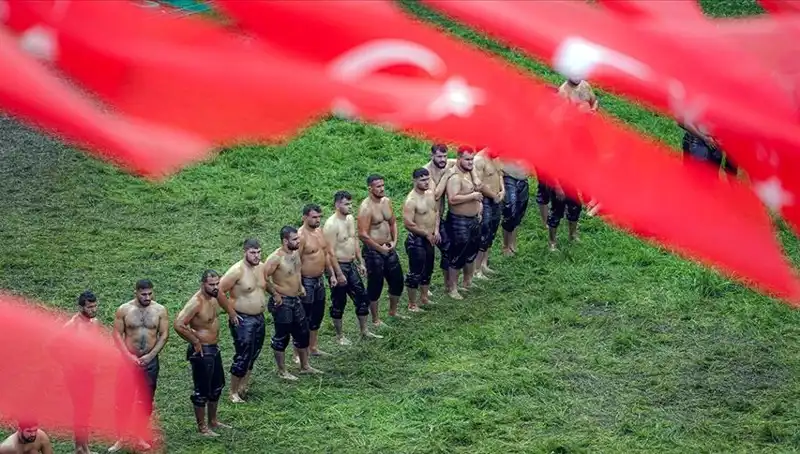 Tarihi Kırkpınar Yağlı Güreşleri 664. Yılında Başlıyor: 40 Başpehlivan, 826 Sporcu İle Tarihe Tanıklık Edecek