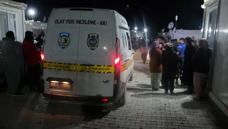 Husumet Yüzünden Patlak Veren Silahlı Kavga: Kanlı Sonuçlar!