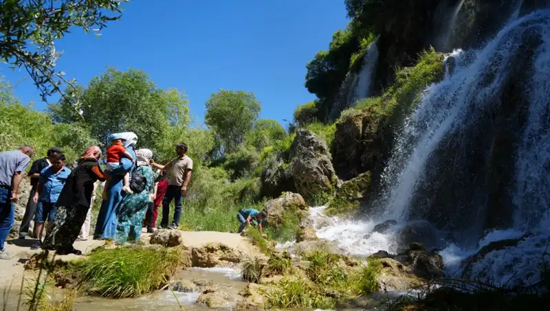 Sıcaktan Bunalanlar İçin Yılın Gözdesi: Bu Yer 35 Km Uzaklıkta!
