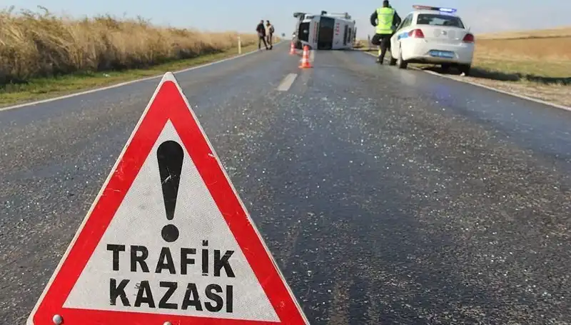 Niğde’de Korkunç Zincirleme Kaza: 16 Yaralı ve Çarpıcı Ayrıntılar!