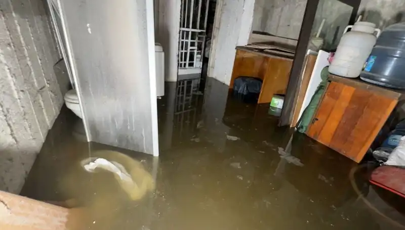 Avcılar'da Beklenmedik Su Baskını Hayatı Olumsuz Etkiledi