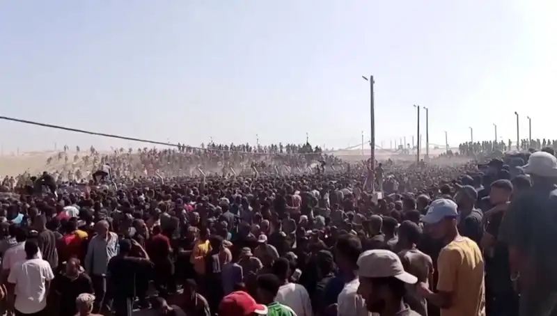 Filistin'deki İnsani Yardım Çabalarına Saldırı: 30 Can Verdi