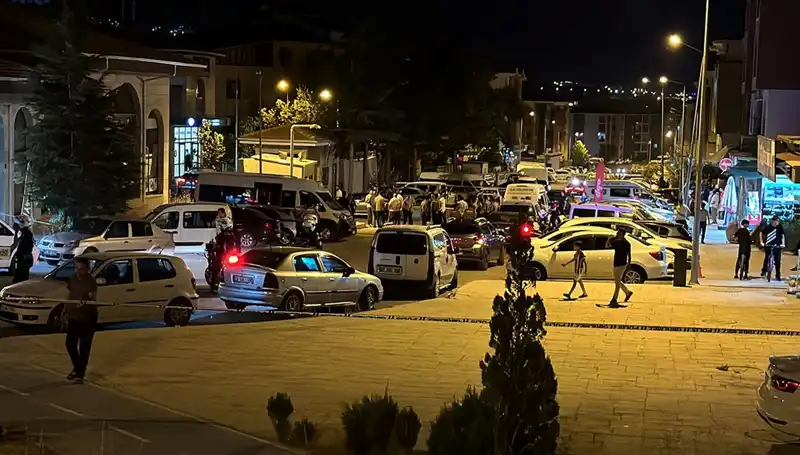 İki Aile Arasında Tüyler Ürperten Kavga: 4 Yaralı Var!