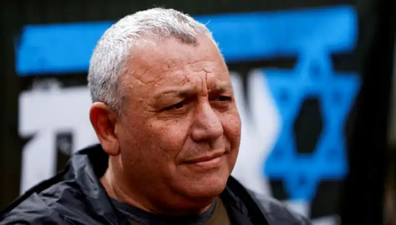 İsrail'de Siyasi Deprem: Gadi Eisenkot'un İstifası Yeni Dönemi Başlattı