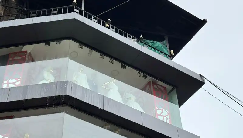 Giyim Mağazasında Çıkan Yangın, Büyük Panik Yarattı