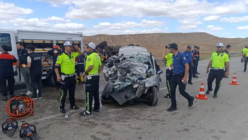 Yozgat’ta Feci Trafik Kazası: 3 Can Kaybı, 2 Yaralı