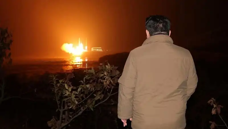 Kuzey Kore'nin Silahlanma Politikası: Amerikalılar Ne Kadar Bedel Ödüyor?