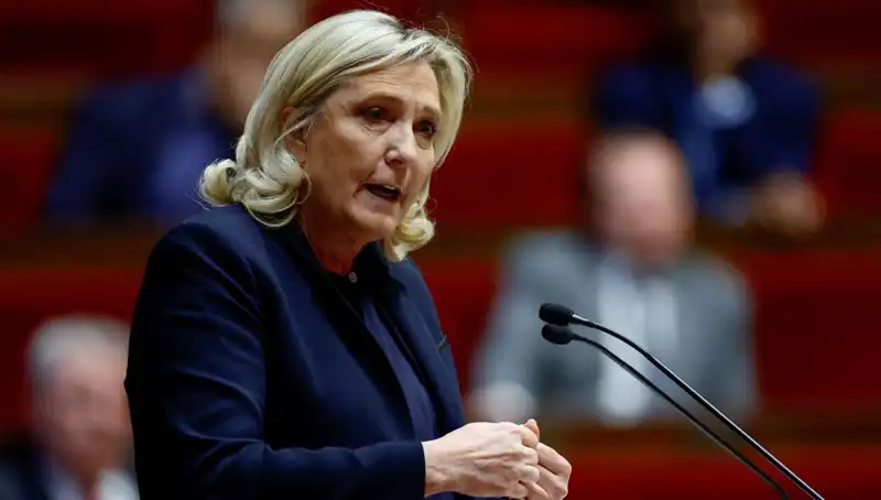 Le Pen’in Geleceği Tehlikede: Suçlu Olursa Seçimlere Katılamayacak mı?