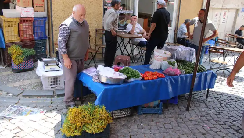 Dağların Gizemi: Kendiliğinden Yetişen Şifalı Bitki 30 TL’den Satılıyor!