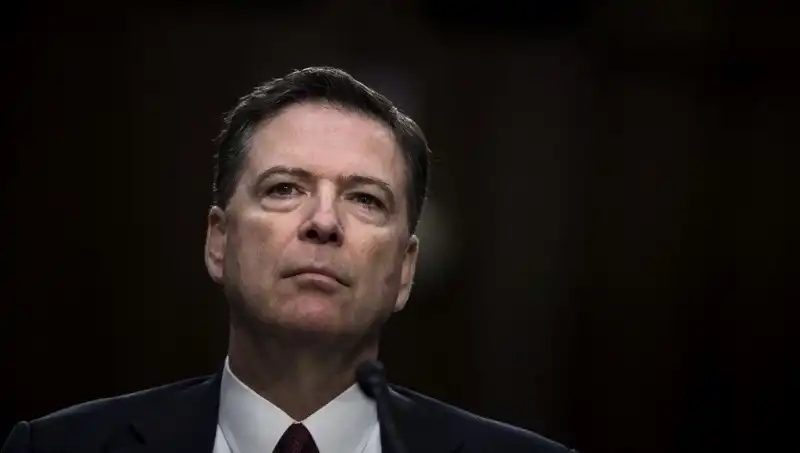 FBI'ın Eski Şefinden Şok Paylaşım: Trump'ı 4 Rakamla Tehdit Etti!