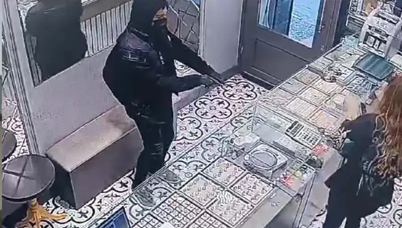 Soygun Girişimini Beraberinde Getiren Şaşırtıcı Olay Ne Kadar Gerçek?