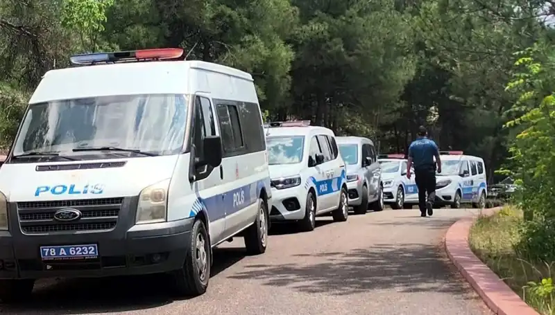 Karabük'te Gizemli Şüpheli Ölüm Olayı: Ağaca Asılı Ceset Bulundu