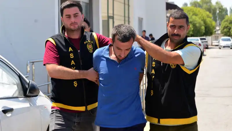 Para Yüzünden Annesini Tahta Sopayla Katleden Genç: Detaylar Şok Edici!