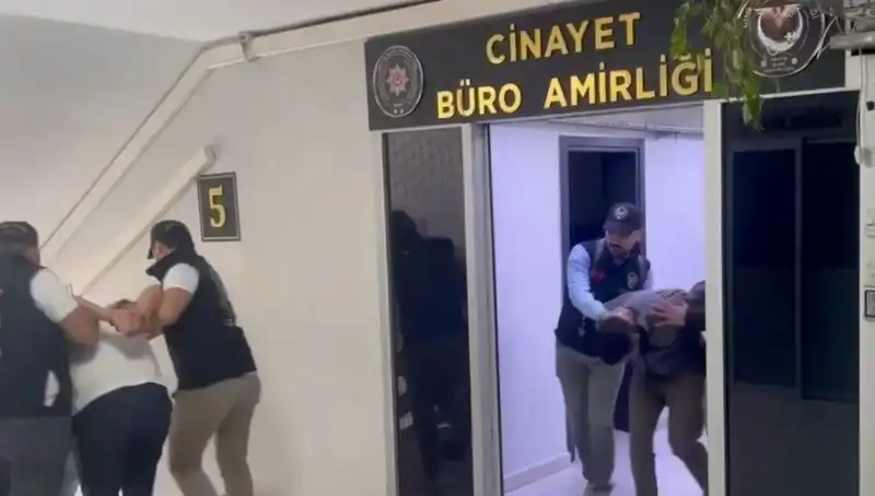 Silahlı Saldırı Gerçeği: Suç Örgütü Ağları ve 9 Tutuklama
