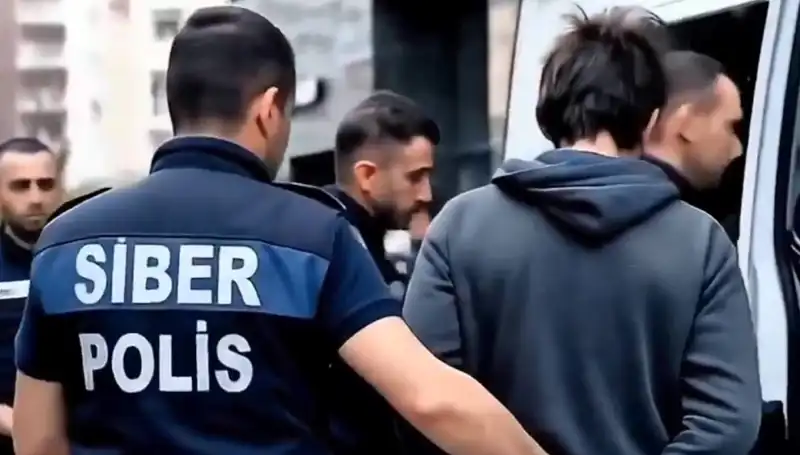 Türkiye'de Dev Operasyon: 48 İlde 284 Siber Suç Gözaltısı