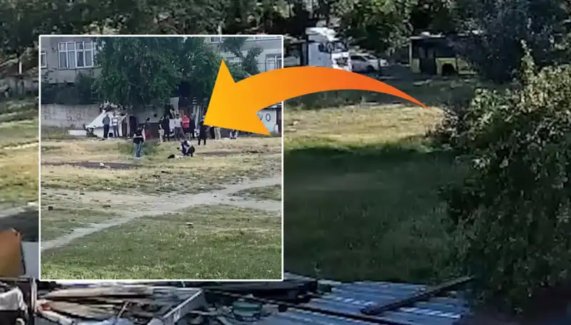 Bağcılar'da Gizemli Ölüm: Duş Alırken Düşen Adam Boş Arazide Bulundu