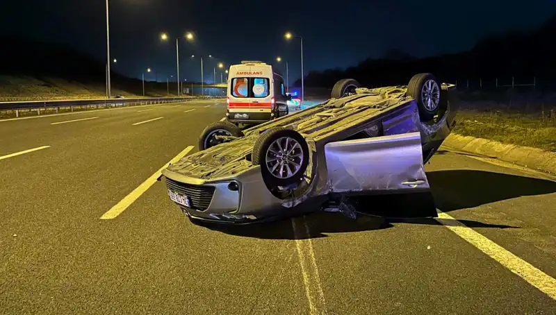 Kuzey Marmara Otoyolu'nda Korkunç Kaza: İki Araç Çarpıştı, Yaralılar Hastaneye Sevk Edildi