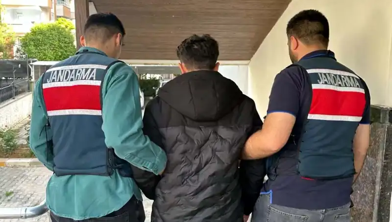4 İlde Büyük Dolandırıcılık Operasyonu: 35 Kişi Tutuklandı