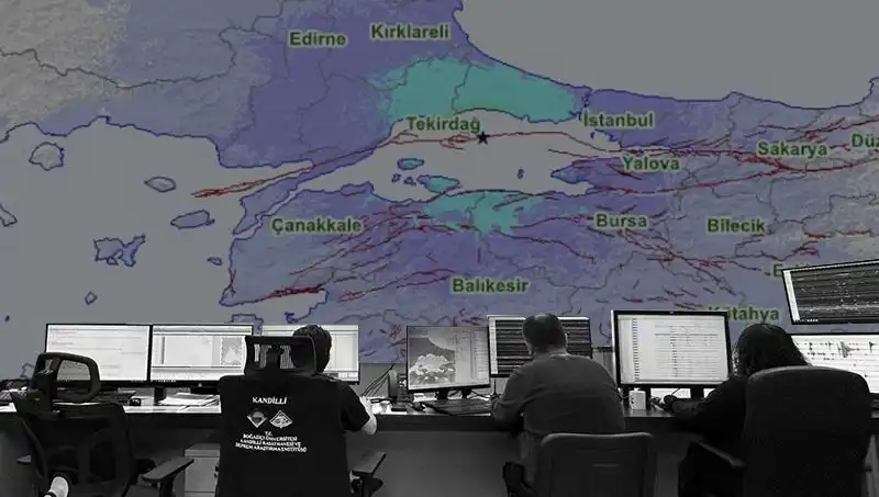 Kandilli Rasathanesi'nden Korkutan Deprem Raporu: Denizde 8, Karada 5 Şiddeti!