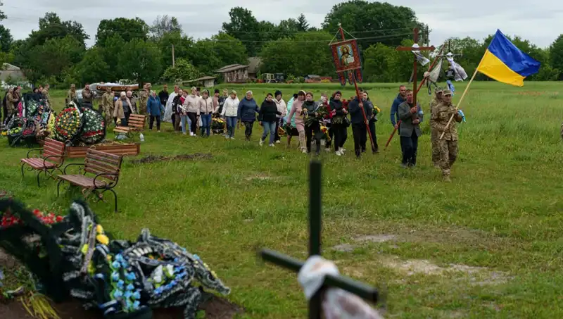 İngiliz Asker, Ukrayna'da Hayatını Kaybetti: Savaşın Sert Yüzü