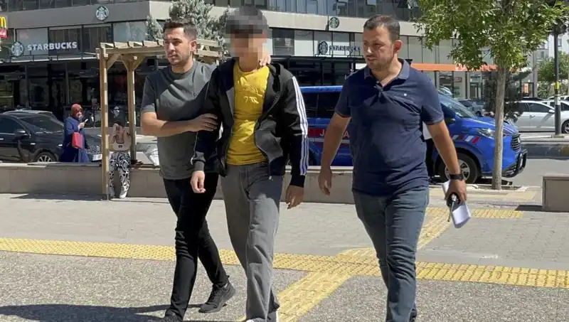 Tartışma Kıskacında: Ağabeyine Bıçak Çeken Kardeşin Dramı
