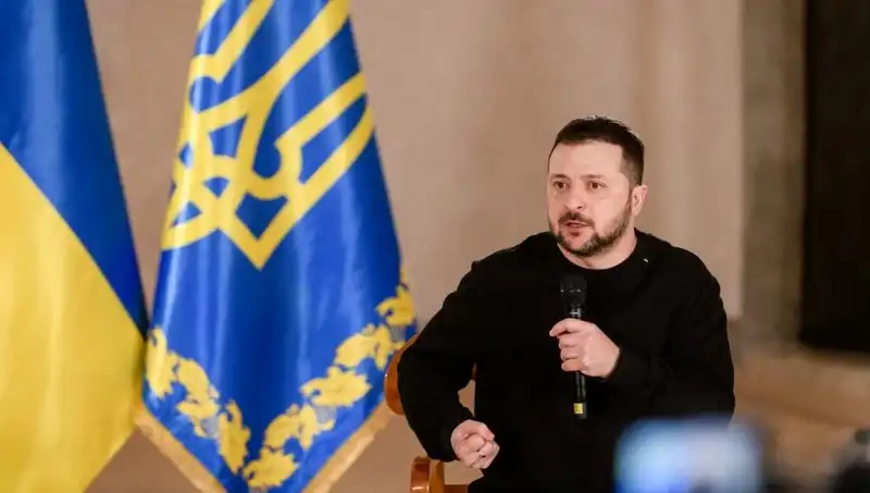 Zelenski, Kiev'e Saldıran Moskova'ya Barış Mesajı Gönderdi